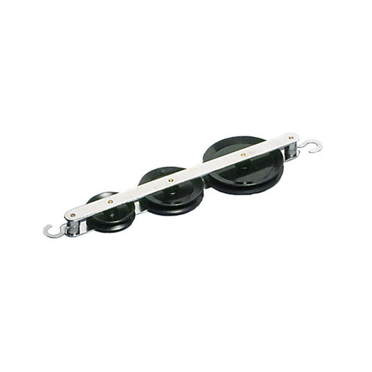 Set of three plastic pulleys