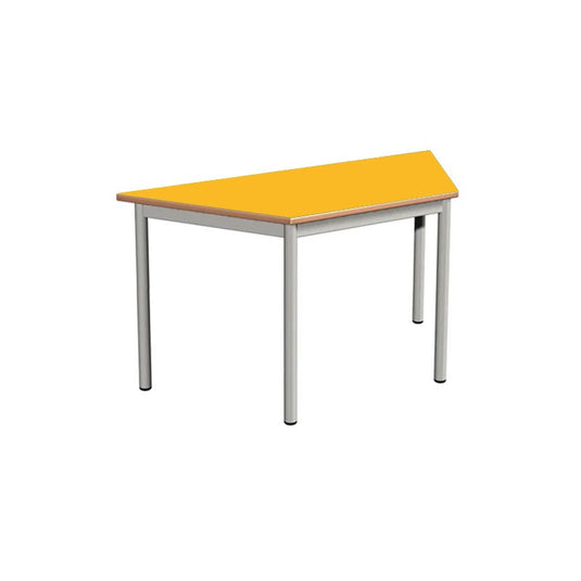 Mesa de aluno trapezoidal com estrutura metálica