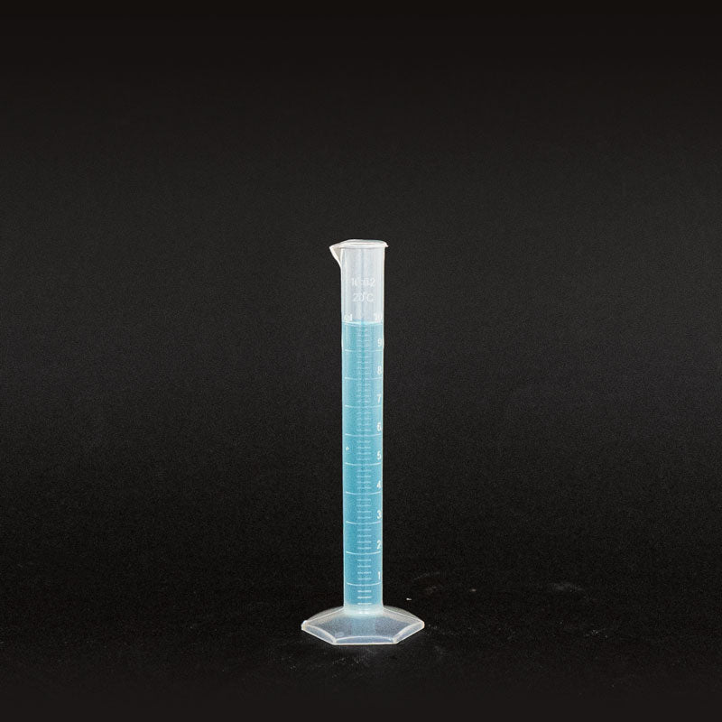 Load image into Gallery viewer, Graduated measuring cylinder in polypropylene