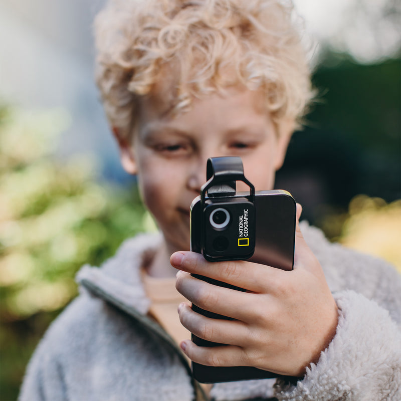 Load image into Gallery viewer, NATIONAL GEOGRAPHIC Microscópio 200x para smartphone com CPL
