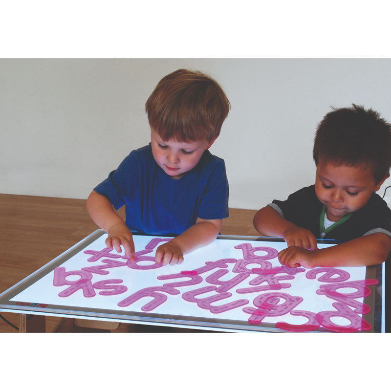 Carregar imagem para visualizador de galeria, Alfabeto translúcido em silicone rosa
