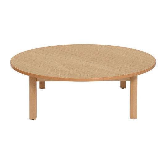 Mesa redonda con estructura y patas de madera