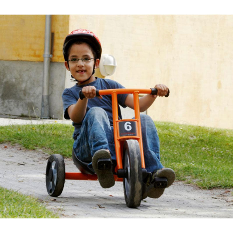 Cargue la imagen en el visor de la galería, Triciclo kart Circleline con pedales (4 - 7 años)
